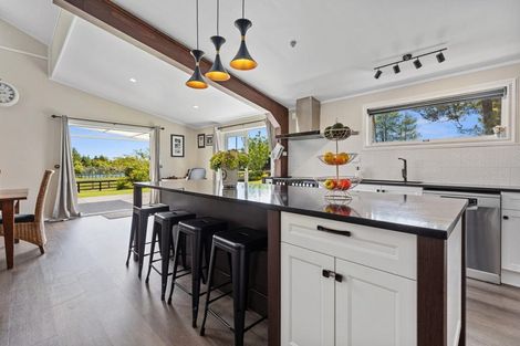 Photo of property in 11 Sarona Park Drive, Omanawa, Tauranga, 3171