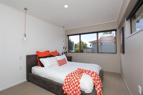 Photo of property in 4 Leonard Place, Dinsdale, Hamilton, 3204