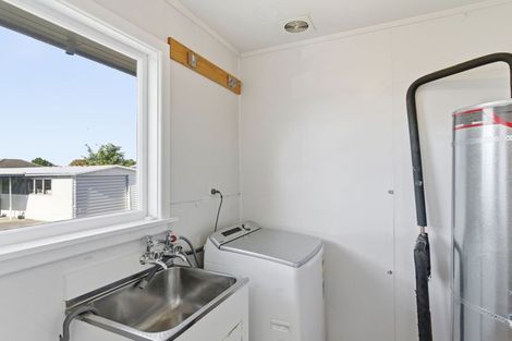 Photo of property in 63 Tauiwi Crescent, Hei Hei, Christchurch, 8042