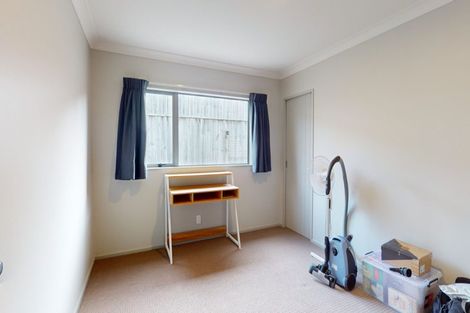 Photo of property in 2 Gennaker Lane, Whitby, Porirua, 5024
