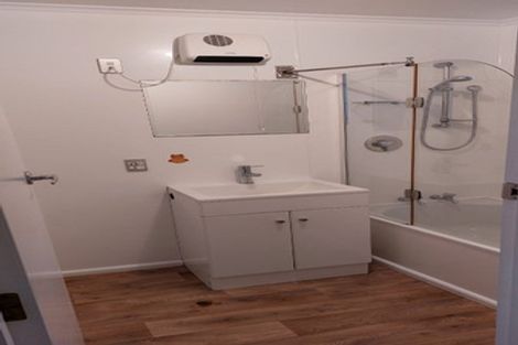 Photo of property in 3/26 Stoneyhurst Street, St Albans, Christchurch, 8014