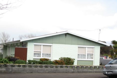 Photo of property in 93b Tukapa Street, Westown, New Plymouth, 4310