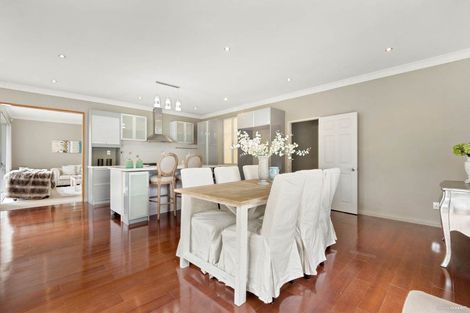 Photo of property in 8 Elkstone Place, Henderson, Auckland, 0612