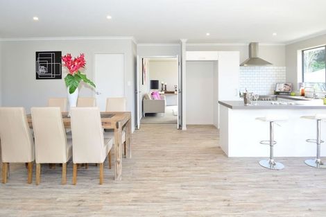 Photo of property in 41 Crabb Fields Lane, Riverhead, 0820