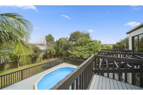 Photo of property in 78 Racecourse Road, Waiuku, 2123