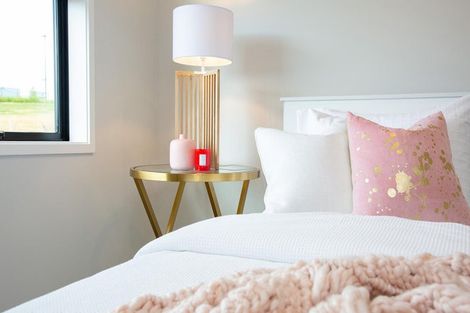 Photo of property in 10 Hull Road, Waiuku, 2123