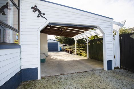 Photo of property in 235 Stout Street, Mangapapa, Gisborne, 4010