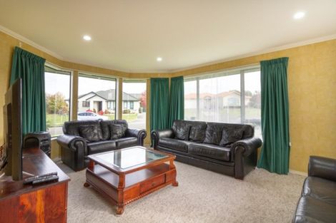 Photo of property in 101 Parnell Heights, Kelvin Grove, Palmerston North, 4414