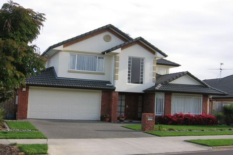 Photo of property in 11 Earlshall Drive, Flat Bush, Auckland, 2016