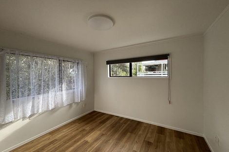 Photo of property in 104a Waimumu Road, Massey, Auckland, 0614