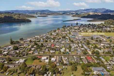 Photo of property in 1b White Street, Whitianga, 3510