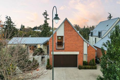 Photo of property in 4 Le Quesnoy Place, Cambridge, 3434