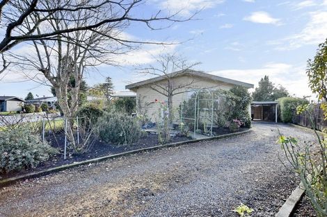 Photo of property in 9 Fraser Place, Rangiora, 7400