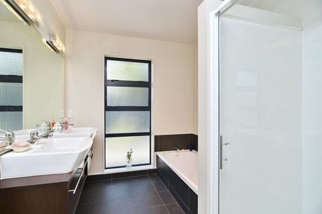 Photo of property in 16a Magnolia Boulevard, Kaiapoi, 7630