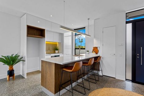 Photo of property in 254 Hobsonville Point Road, Hobsonville, Auckland, 0616