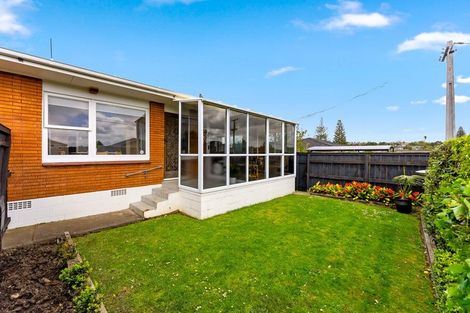 Photo of property in 1/4 Waterloo Road, Milford, Auckland, 0620
