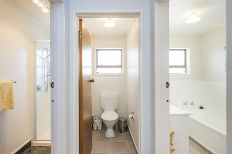Photo of property in 30 Park View Avenue, Feilding, 4702