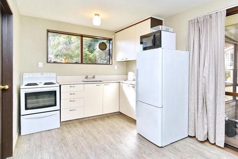 Photo of property in 32 Prestons Road, Redwood, Christchurch, 8051