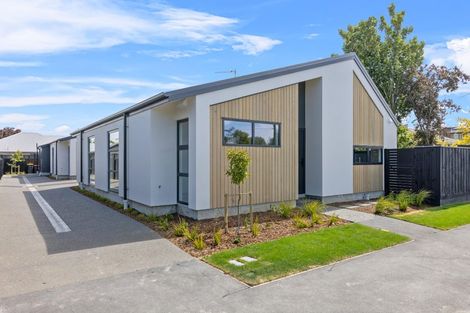 Photo of property in 15 Cameron Street, Sydenham, Christchurch, 8023