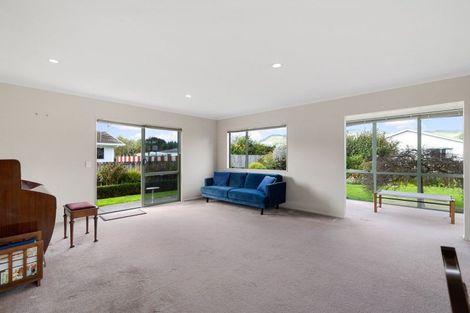 Photo of property in 11 Bradley Street, Paeroa, 3600
