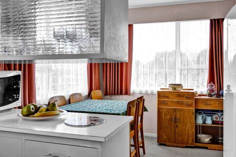 Photo of property in 3 Karaka Street, Hawera, 4610