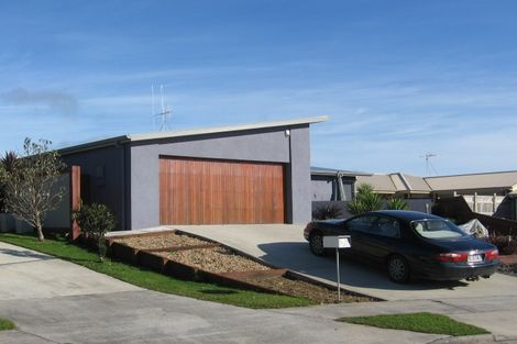 Photo of property in 12 Cumbria Way, Hamilton East, Hamilton, 3216