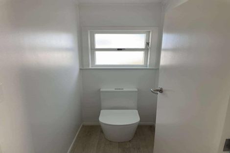 Photo of property in 125a Rosario Crescent, Red Beach, 0932