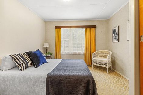 Photo of property in 6 Ernest Street, Ranui, Porirua, 5024