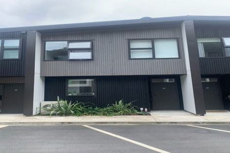 Photo of property in 24 Rua Kai Way, Brooklyn, Wellington, 6021