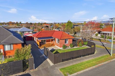 Photo of property in 158 Gayhurst Road, Dallington, Christchurch, 8061