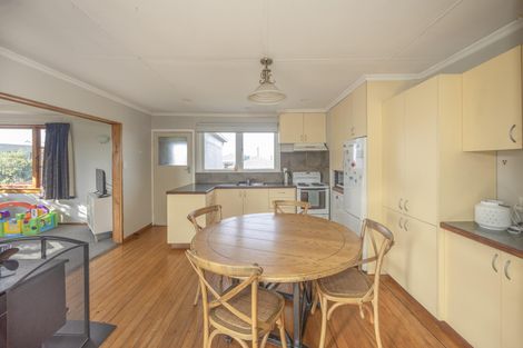 Photo of property in 21 Queens Crescent, Oamaru, 9400