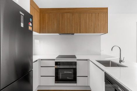 Photo of property in 80 Selo Street, Glen Eden, Auckland, 0602