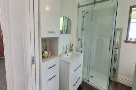 Photo of property in 27 Waitere Street, Marton, 4710