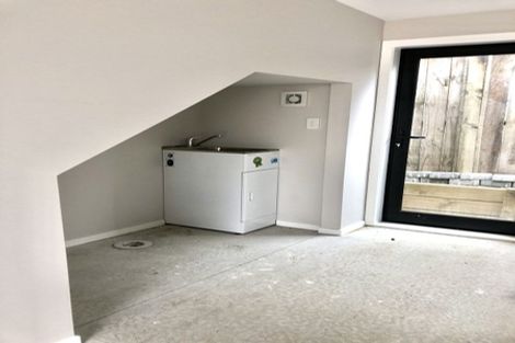 Photo of property in 10 Frankmoore Avenue, Johnsonville, Wellington, 6037