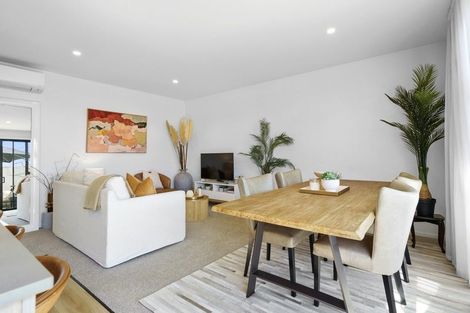 Photo of property in 2/102 Swayne Road, Cambridge, 3434