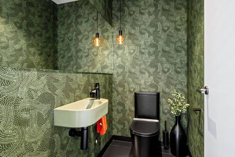 Photo of property in 13 Saint Remy Lane, Redcliffs, Christchurch, 8081