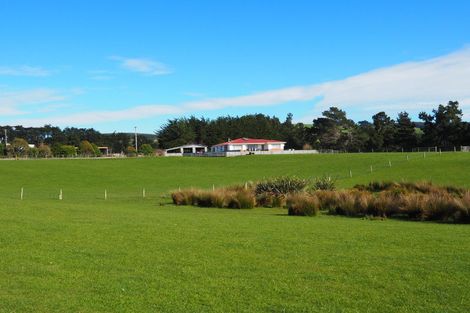 Photo of property in 86 Jacks Bay Road, Hinahina, Owaka, 9586