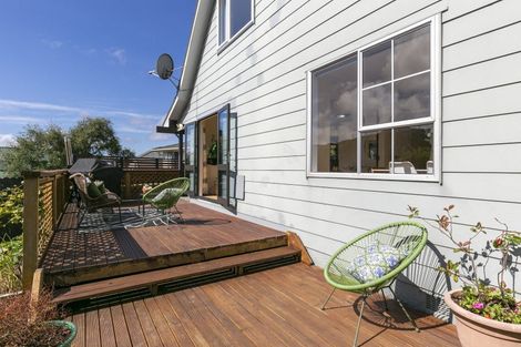 Photo of property in 6 Cambrian Street, Churton Park, Wellington, 6037