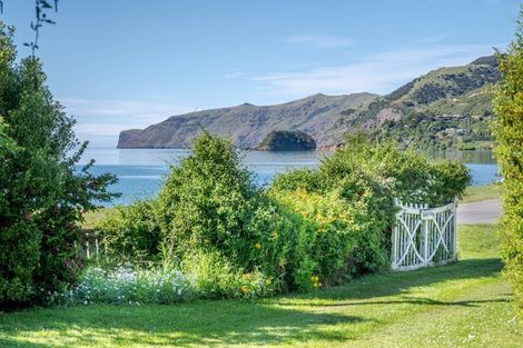 Photo of property in 4 Cemetery Road, Wainui, French Farm, 7582