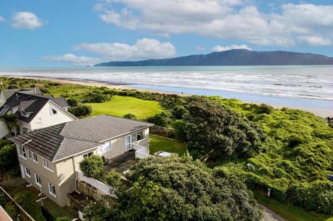 Photo of property in 159a Manly Street, Paraparaumu Beach, Paraparaumu, 5032