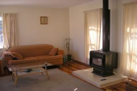 Photo of property in 13 View Road, Glenfield, Auckland, 0627