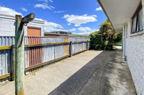 Photo of property in 156 Heretaunga Street, Palmerston North, 4414