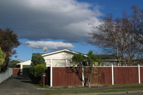 Photo of property in 19 Armour Place, Onekawa, Napier, 4110