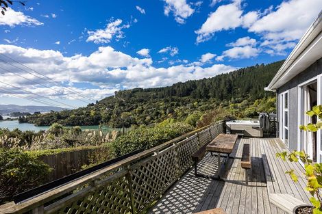 Photo of property in 152 Doctors Point Road, Waitati, 9085