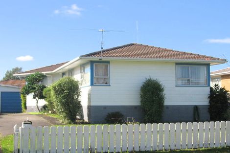 Photo of property in 47 Coburg Street, Henderson, Auckland, 0612