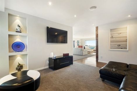 Photo of property in 17 Mayfair Crescent, Mairangi Bay, Auckland, 0630