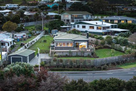 Photo of property in 26 Seatoun Avenue, Leigh, Warkworth, 0985