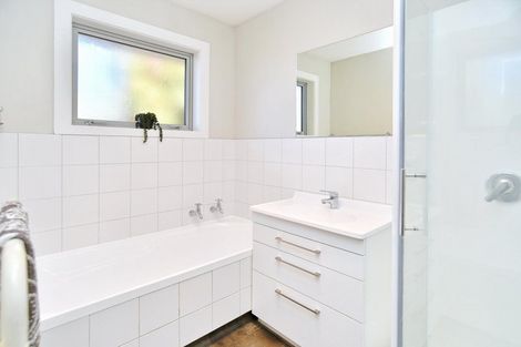 Photo of property in 177b Grimseys Road, Redwood, Christchurch, 8051
