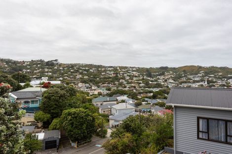 Photo of property in 126 Eden Street, Island Bay, Wellington, 6023