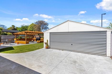 Photo of property in 24 Wades Avenue, Saint Martins, Christchurch, 8022